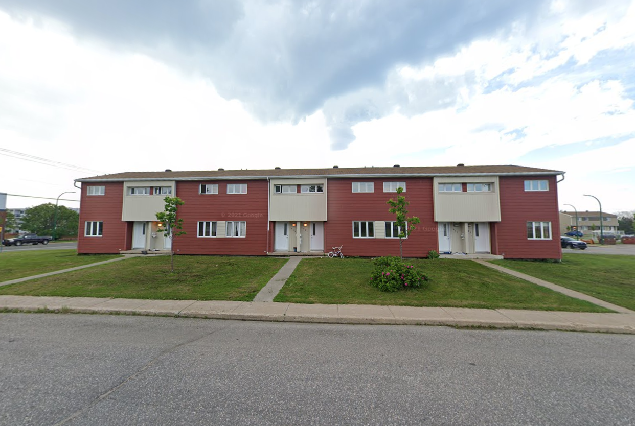 645 Rue Allard, OMH Sept-Îles
